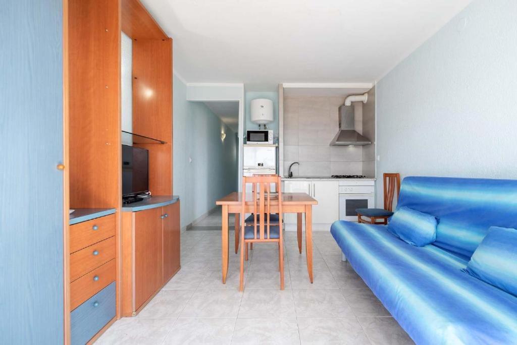 Apartamentos Denis Castelldefels Exterior foto